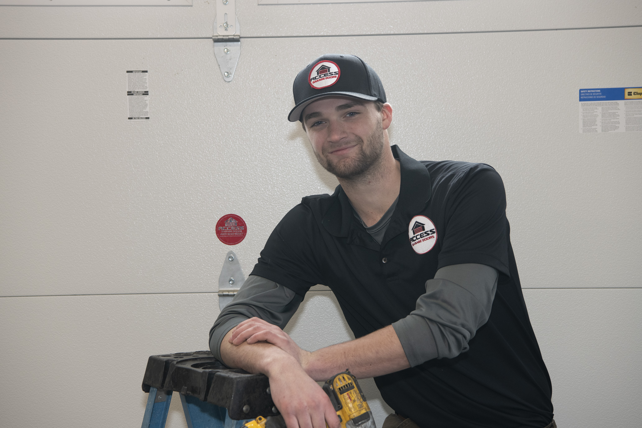 Garage Door Installer