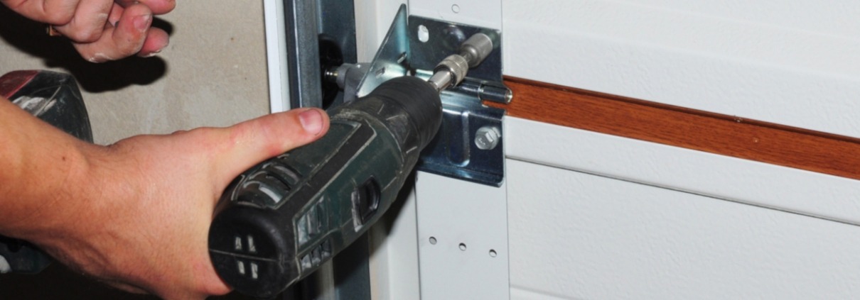 3 Signs that You Need Garage Door Repair