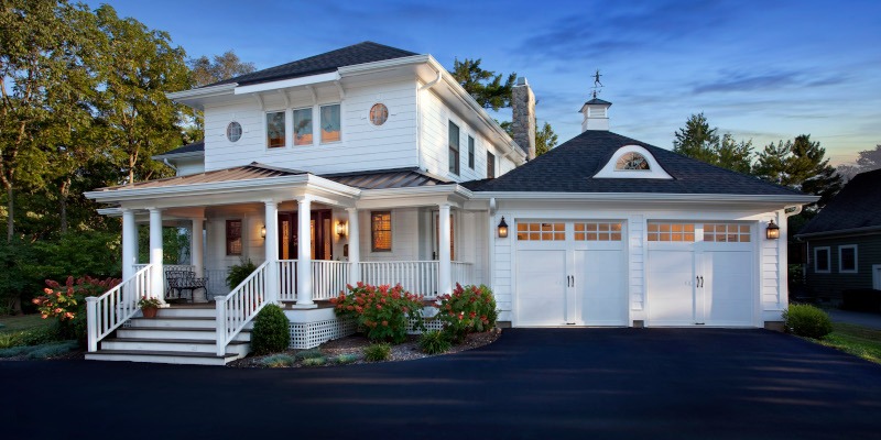 Garage Door Replacement Cost in South Nashville, Tennessee