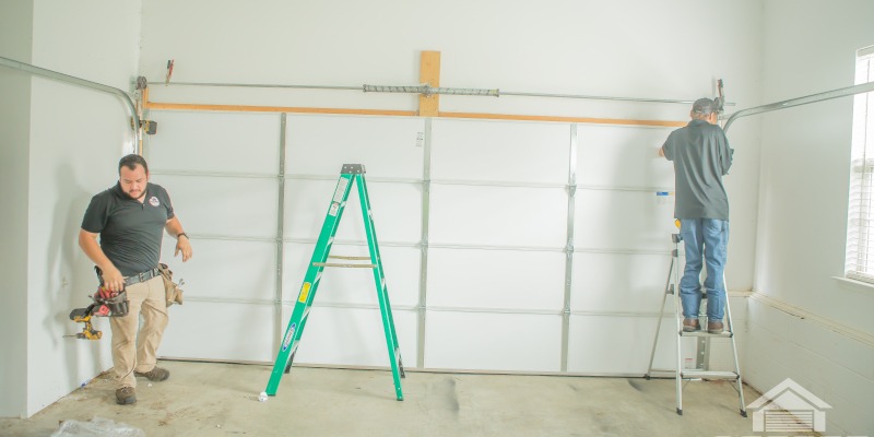 Commercial Garage Door Opener Repair in Dayton, Tennessee