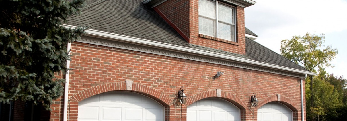 Five Reasons to Get New Garage Doors