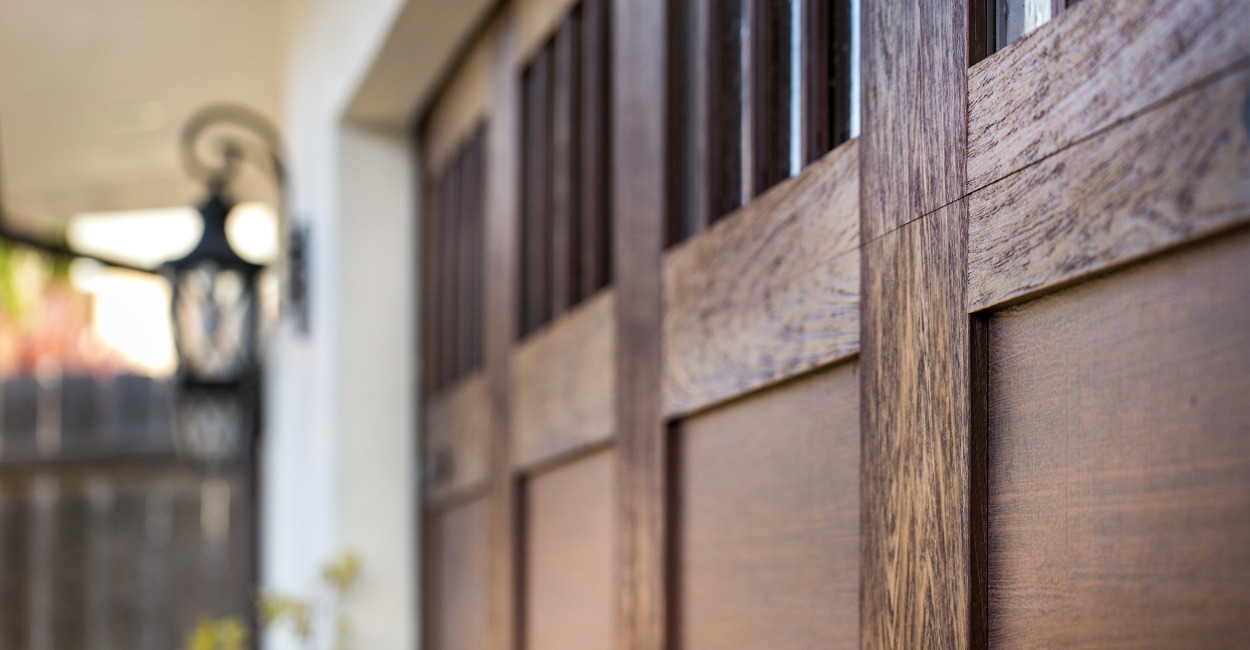 3 Signs It’s Time for Garage Door Replacement