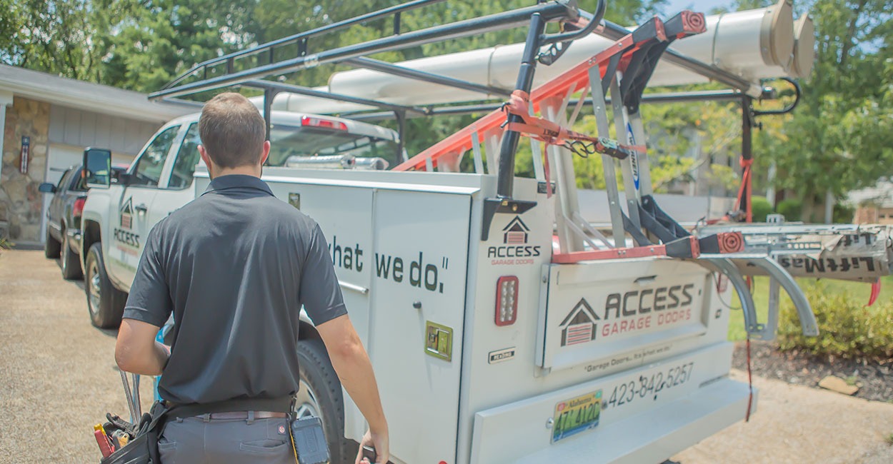 What a Garage Door Contractor Can Do For You