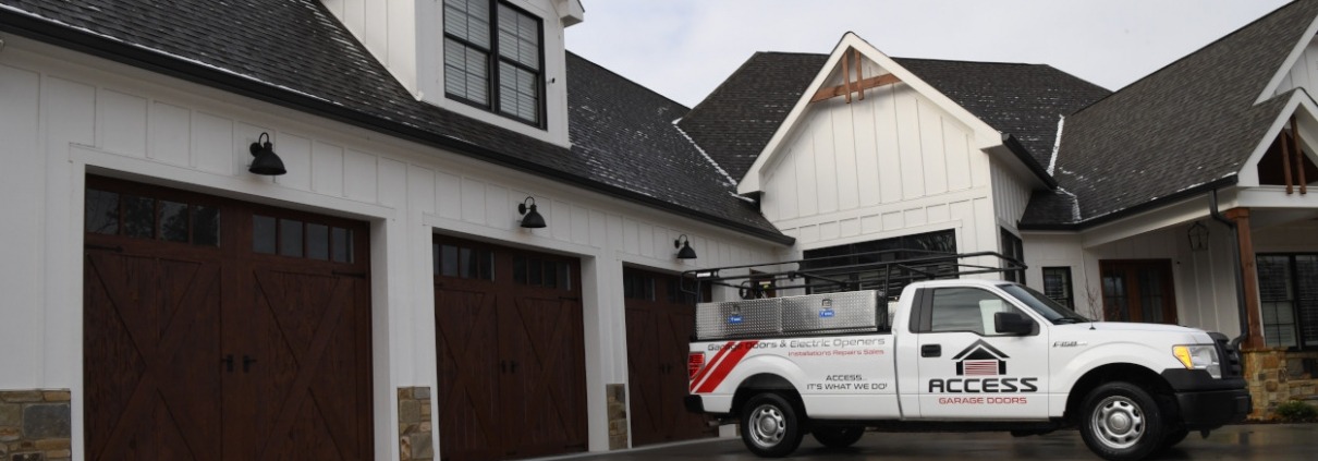 Three Ways That Garage Door Screens Can Be Useful